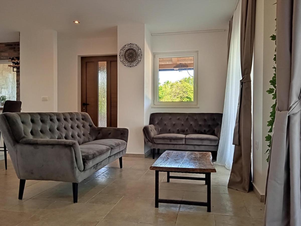 Casa Di Marko-New Modern Rustic House With Pool And Spacious Garden! Privlaka  Exterior foto